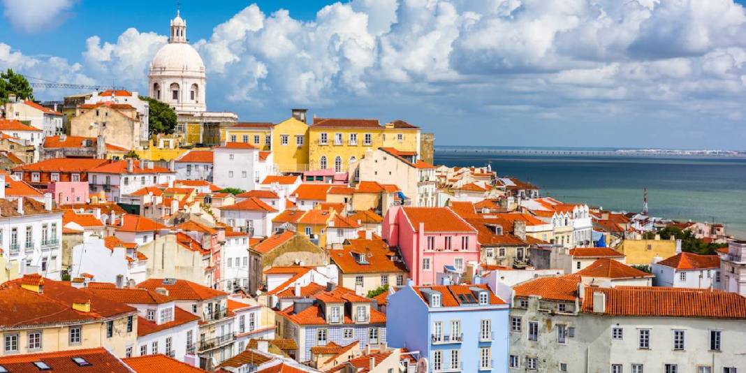 Bu şehir emeklilerin kabusu! Yokuşlar, merdivenler, yorucu rotalar: İşte emeklileri en çok zorlayan şehir 2